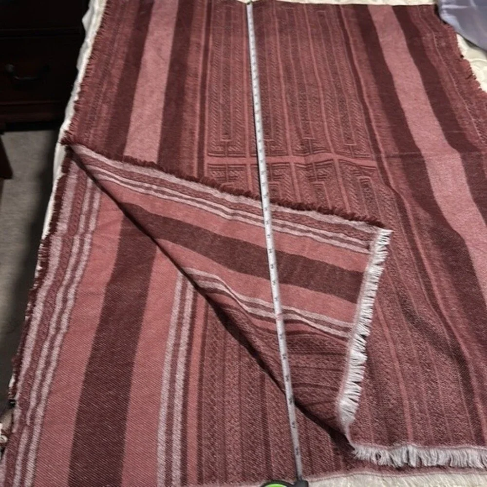 BCBGMAXAZARIA Scarf/Wrap🧣